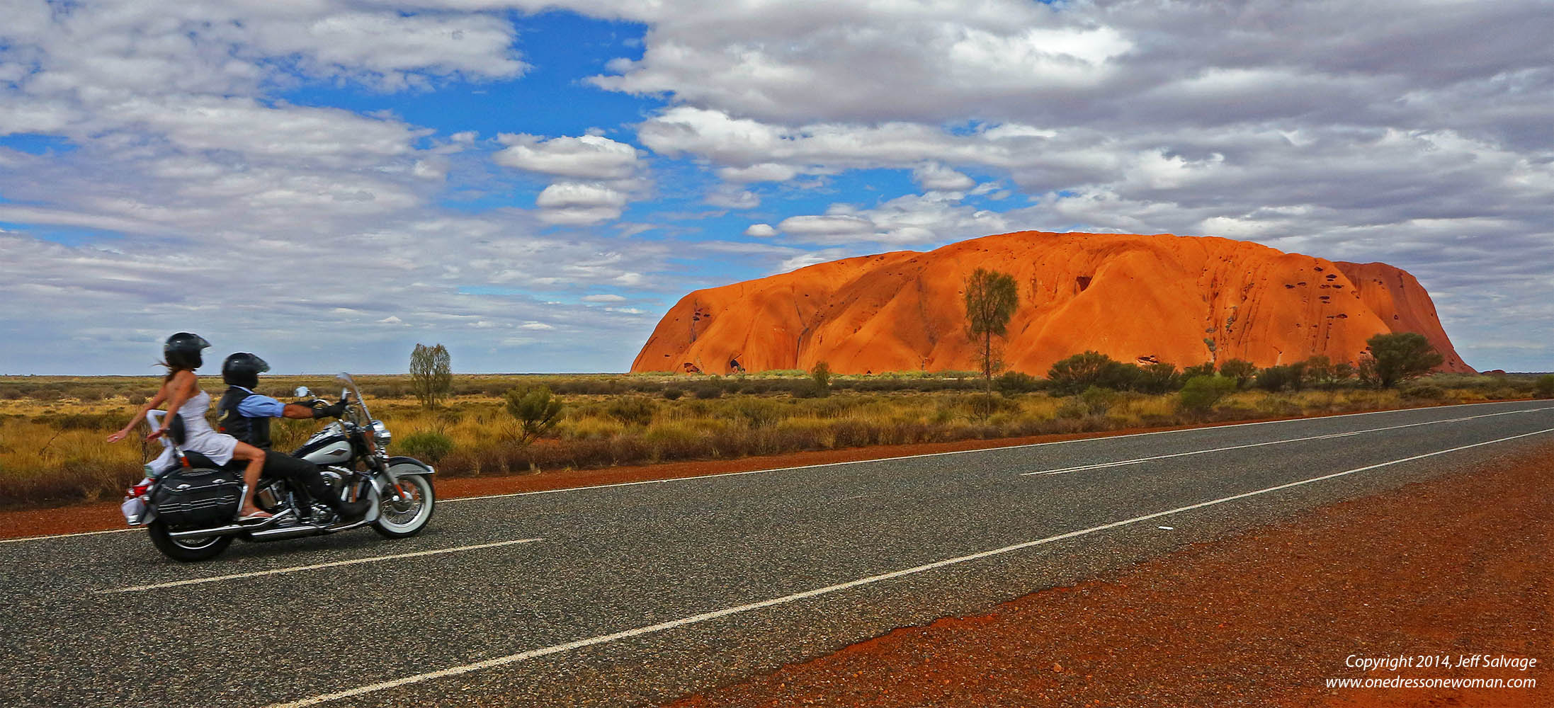 Uluru, Australia - Uluru Motorcycle Tours
